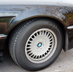 BMW E38 728i