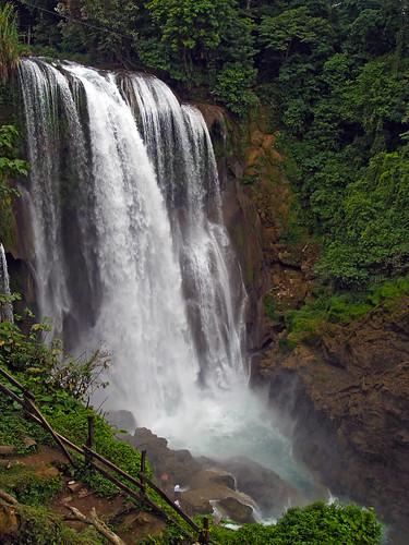 Pulhapanzak waterfall by Adalberto.H.Vega