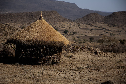 hut between Addis Ababa and Kombolcha