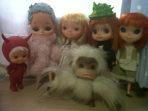 A quick mobile snapshot of my kamar family by cocorella