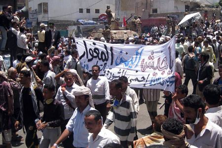 Thousands have demonstrated daily in the Arab nation of Yemen against the US-backed government of President Saleh. The uprising in Yemen has been downplayed by the corporate media in the U.S. and other western states. by Pan-African News Wire File Photos