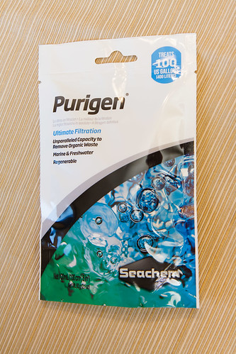 Packaging for Seachem Purigen