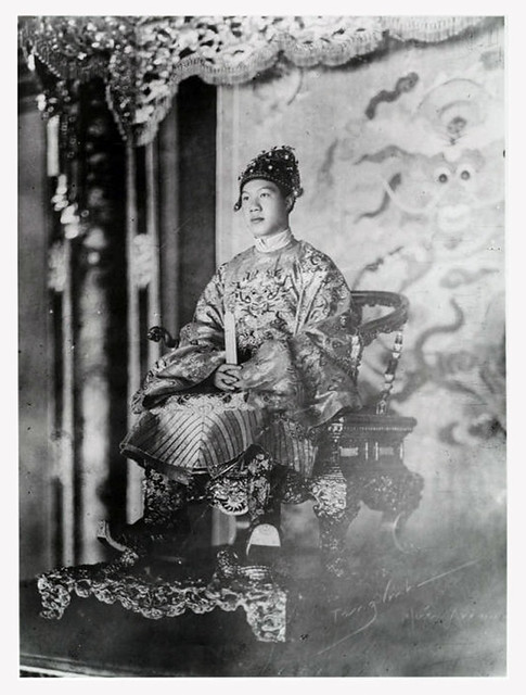 Hue 1928 - Sa Majesté Bao Dai empereur d'Annam