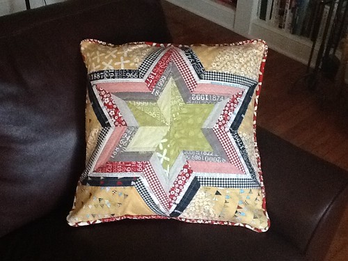 Flower Star Pillow
