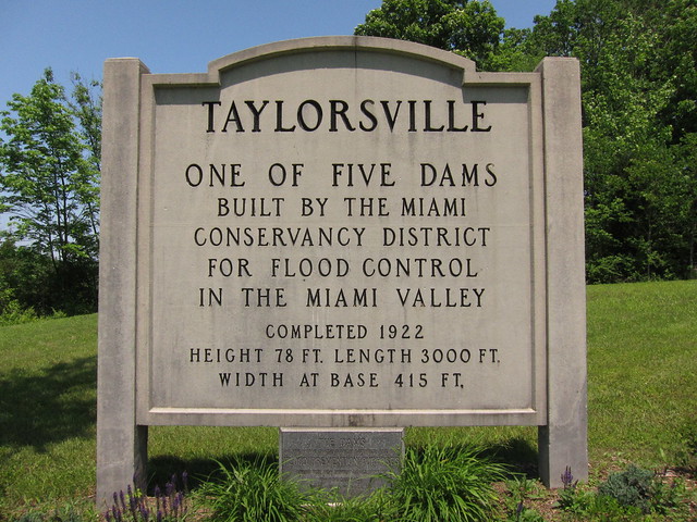 Taylorsville Dam