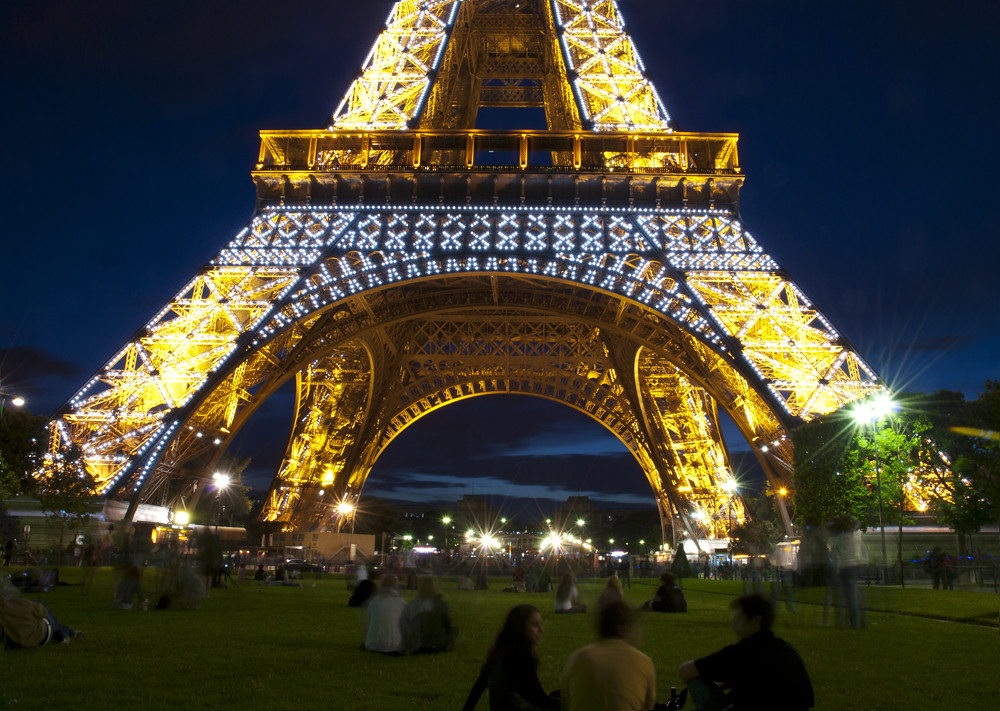 Eiffel-Tower_3