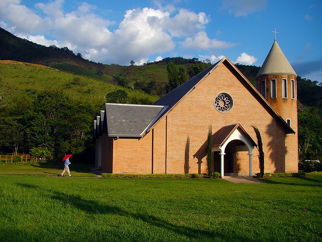 Igreja Sol de Deus - Itajubá-MG