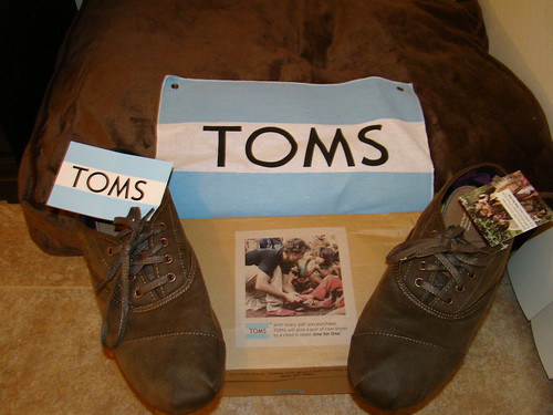 toms shoes, pic 2