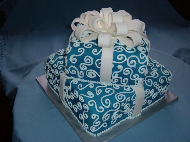 Blue Christmas Wedding cake 2