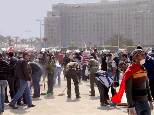 Clean up Tahrir Square - 25 Jan 2011 Egypt Revolution