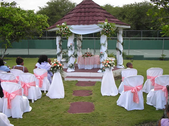 pink outdoor wedding spring wedding ideas in outdoor