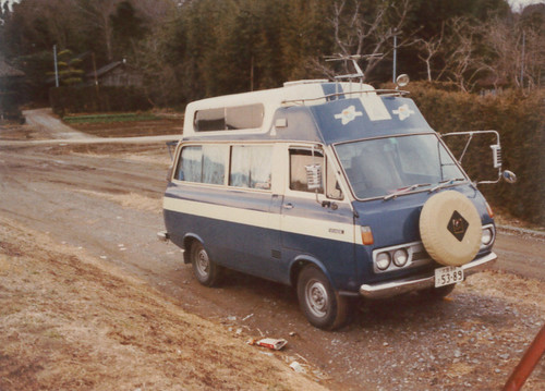 TOYOTA Hi-ACE Camping Car