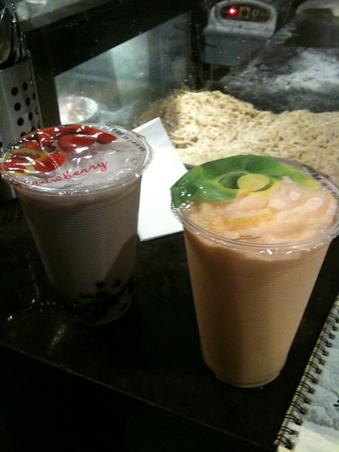 Taro bubble tea & Papaya ice crush