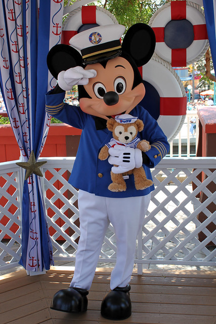 Meeting Captain Mickey Mouse