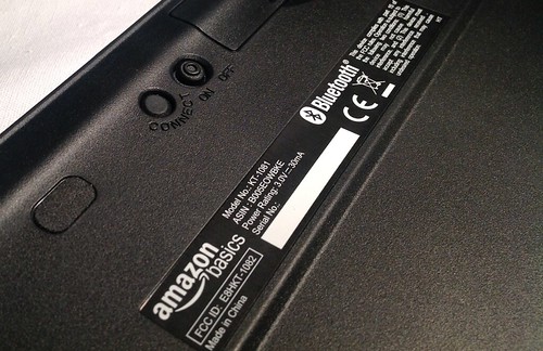 AmazonBasics Bluetooth Keyboard for iPad Power Button