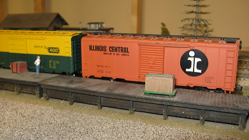 Standard American 40 foot box cars from the past. by Eddie from Chicago