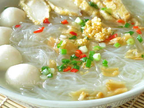 Glass noodles soup 冬粉汤