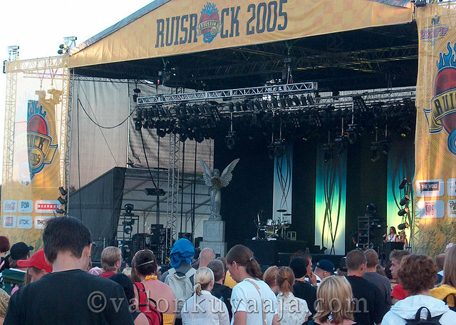 Ruisrock 2005 sunnuntai - Within Temptation