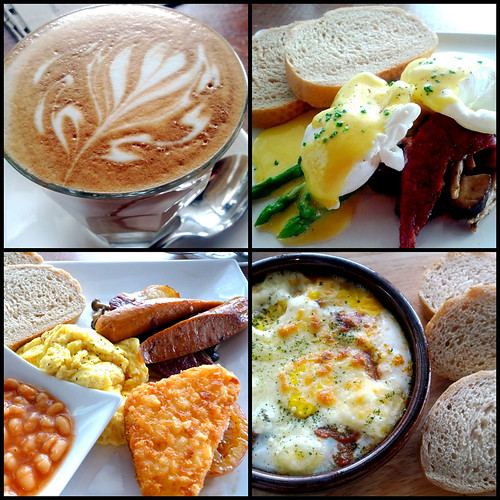 The Red Beanbag, Publika - coffee and breakfast