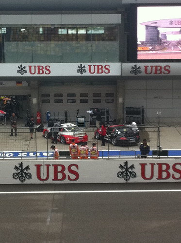 Alex & Ho-Pin's cars before the start
