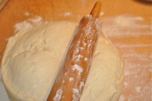 cinnamon buns/rolling dough