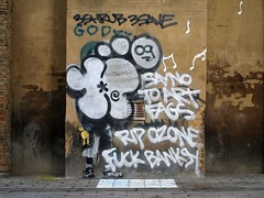 Graffiti - 10Foot