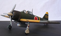 1/32 Scale Airplane Models
