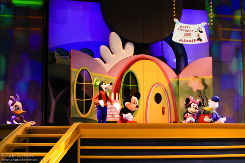 DLP Dec 2010 - Playhouse Disney Live on Stage!