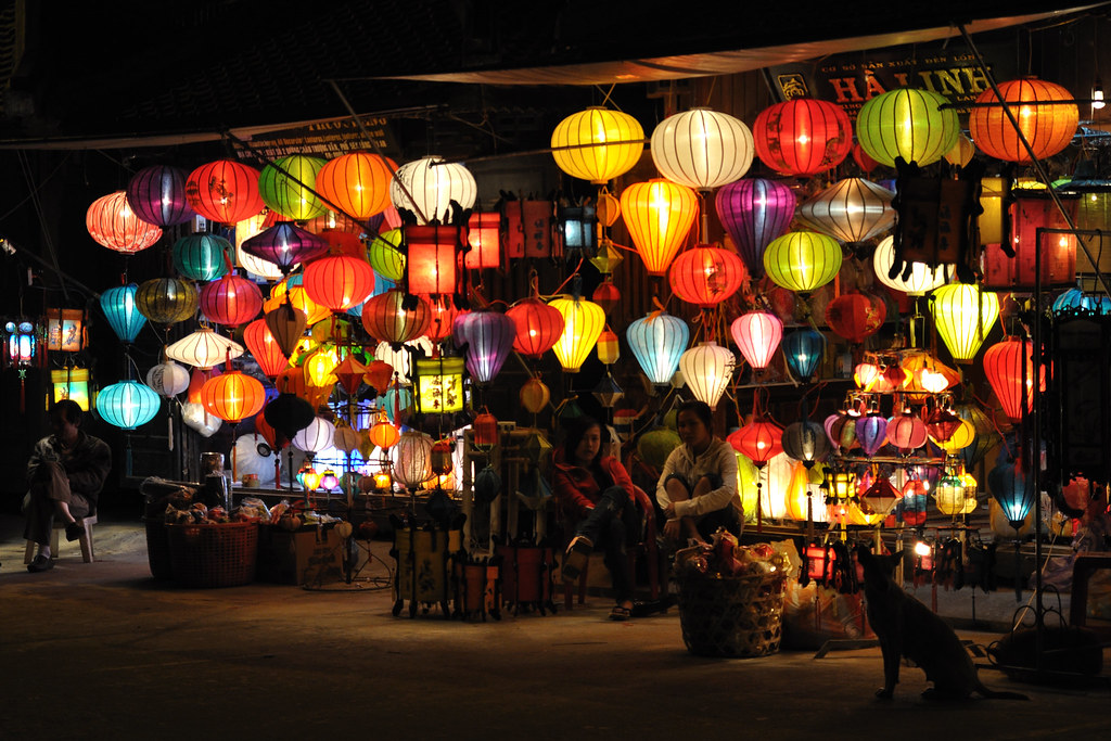Lamp Vendors in Hội An