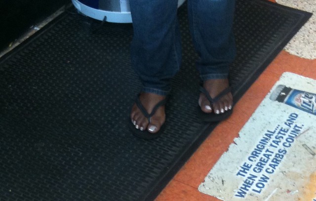Beautiful Amazon Ghetto Ebony feet at the corner store2