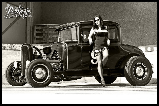 Katja Cintja vs Ford Model A Coupe wwwdirkbehlaude All rights reserved