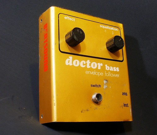 Doctor Bass  ( Envelope Follower ) Beatsound by Efectos Cluster