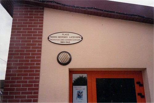 Bouy Ecole plaque