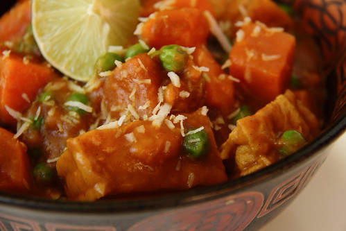 Sweet potato tofu curry with Coconut and Lime