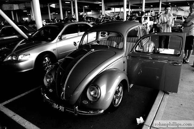 Volkswagen Beetle custom classic car cruise For this photo's blog post