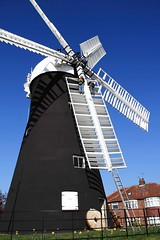 Holgate Windmill - the new sails