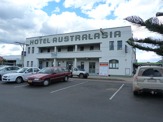 Hotel Australasia, Eden