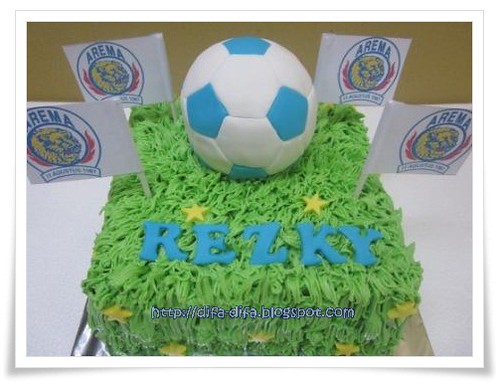 Soccer Cake - Arema by DiFa Cakes