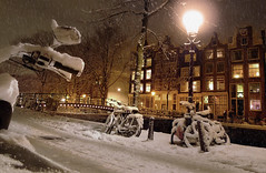 Amsterdam ready for a white Christmas