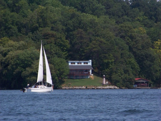 Claytor Lake Sailing