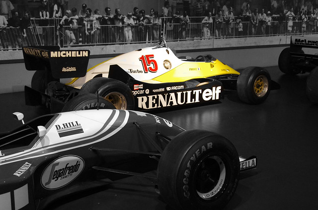 yellow teapot Renault F1 Turbo