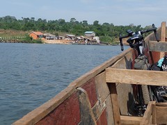 Entebbe-Lulongo boat