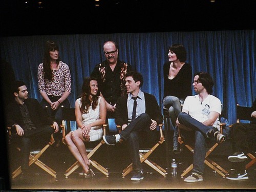 Linda Cardellini F and G Paleyfest (15) drass up