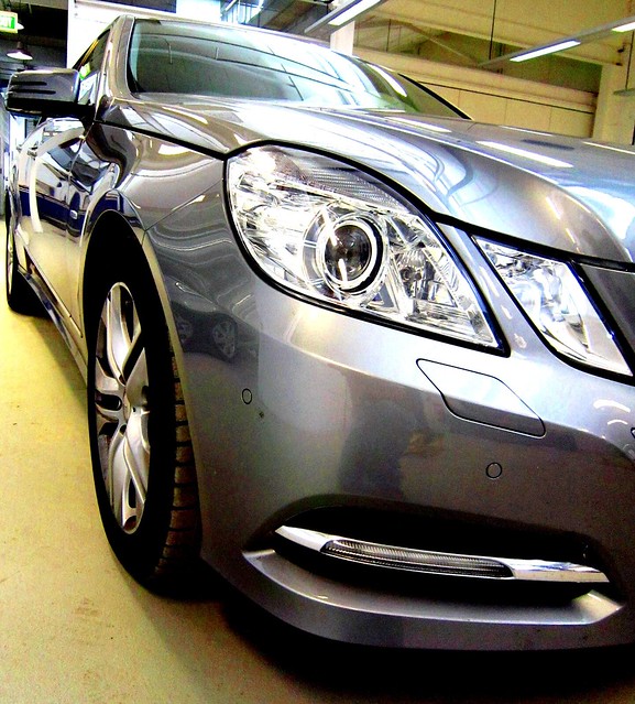 2011 Mercedes E250 CDI NRMA Drivers Seat Takes a drive in the latest