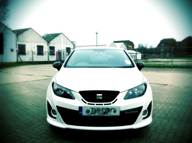 I took this photo while taking this white Seat Ibiza Cupra for a test drive