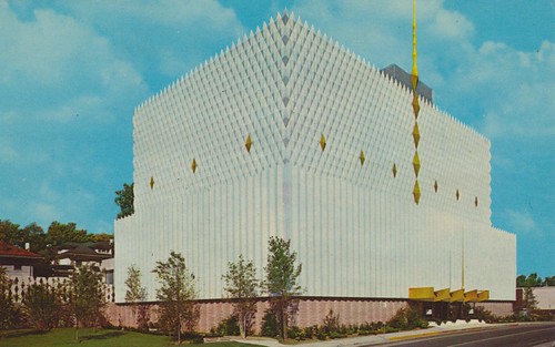 The Abundant Life Building - Tulsa, Oklahoma by What Makes The Pie Shops Tick?