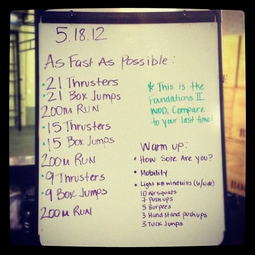 Friday fun #wod. Thrusters @ 65# are not so much fun.