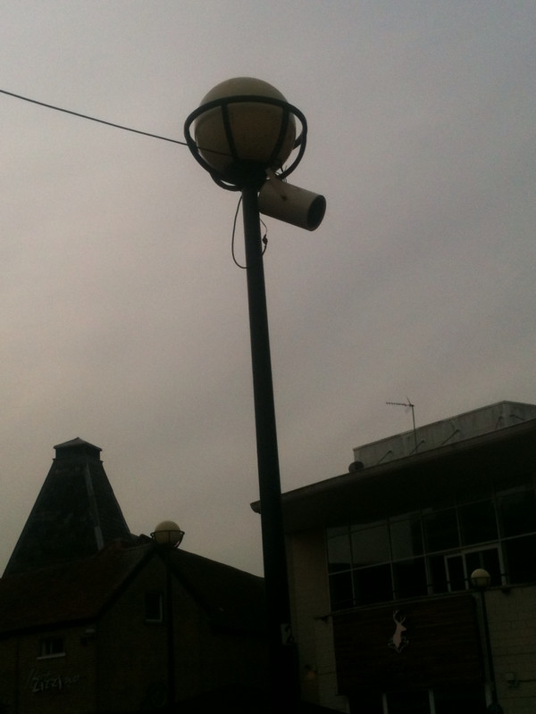 Lamp post 