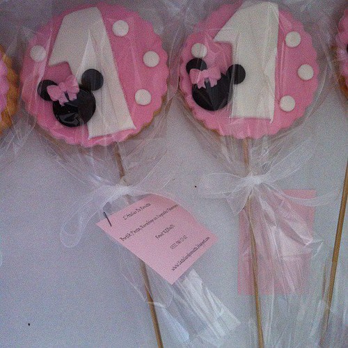 Minnie Mouse 1 yaş doğumgünü kurabiyeleri by l'atelier de ronitte