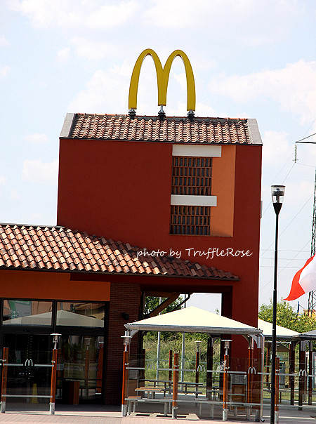McDonald's-Foiano della Chiana-110526